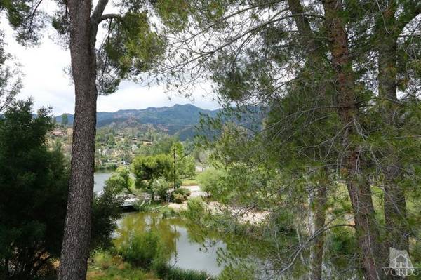 2374 Laguna Circle, Agoura Hills, CA 91301