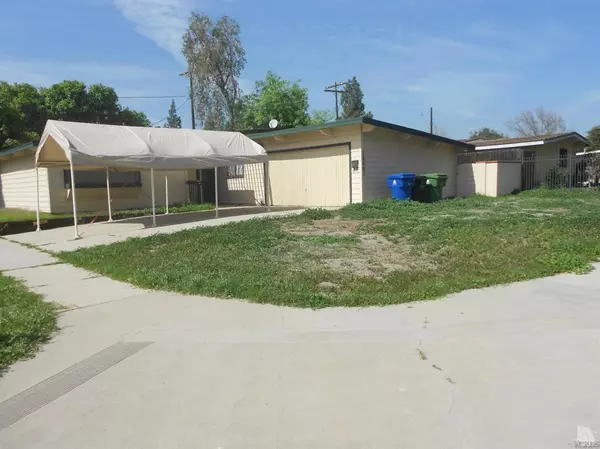 Granada Hills, CA 91344,10861 Paso Robles Avenue