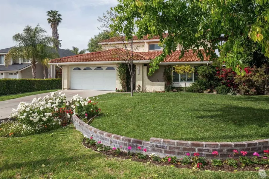 13049 E Cloverdale Street, Moorpark, CA 93021