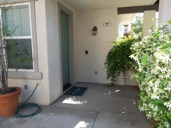 Newbury Park, CA 91320,212 Via Antonio