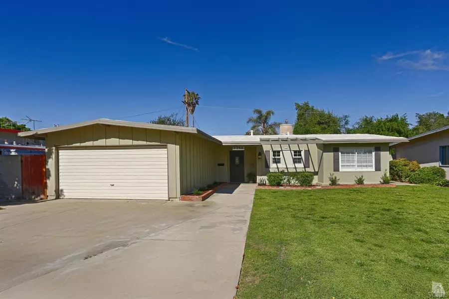 7741 Balcom Avenue, Reseda, CA 91335