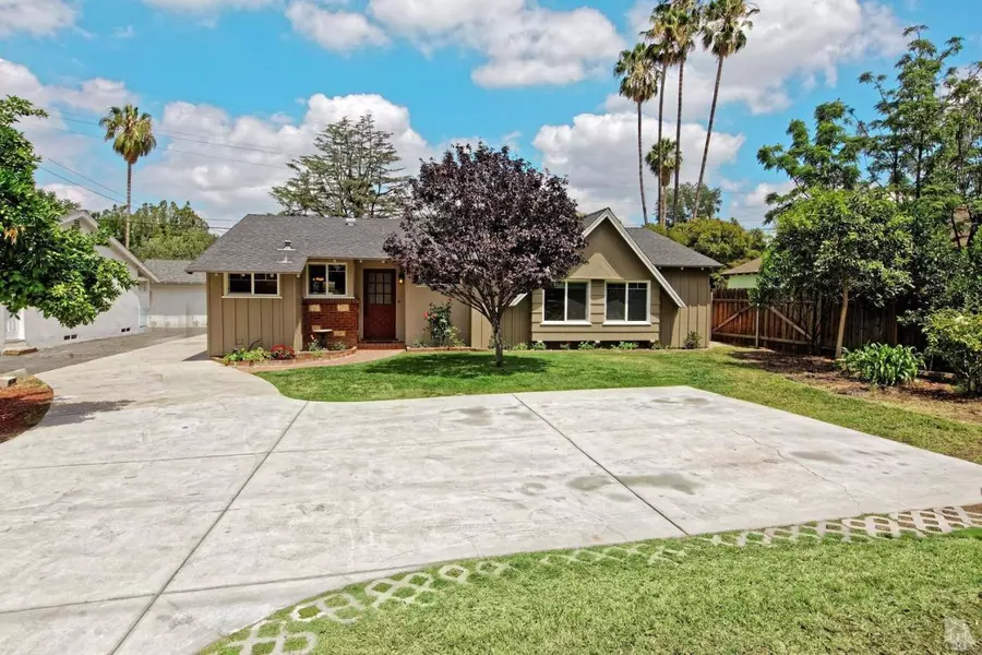 6208 Fallbrook Avenue, Woodland Hills, CA 91367