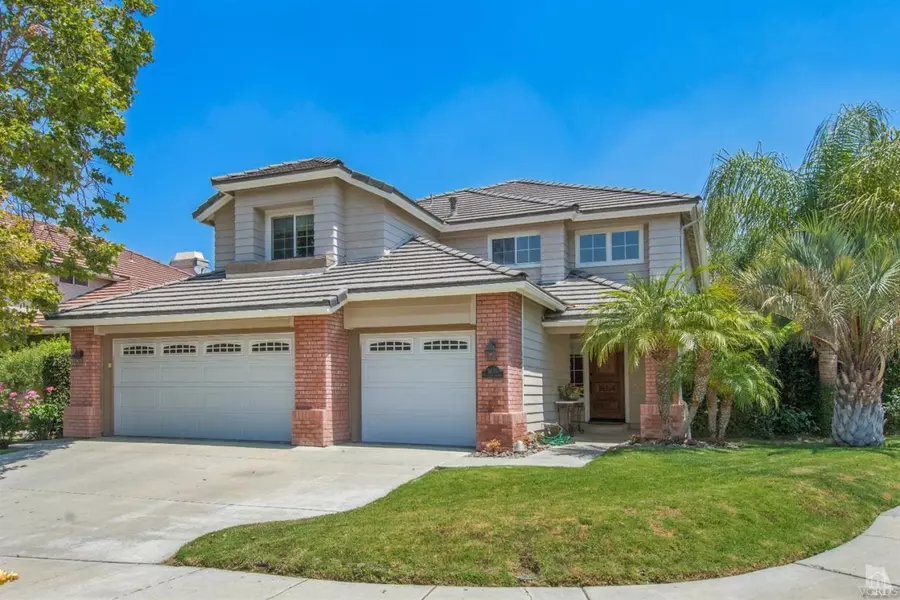 5235 Evanwood Avenue, Oak Park, CA 91377