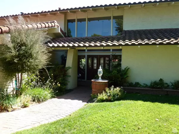 Westlake Village, CA 91361,4373 Deerpark Court