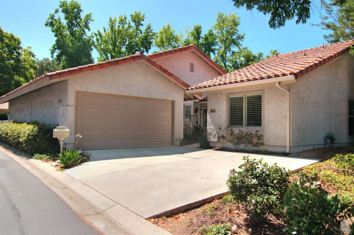 Westlake Village, CA 91362,4024 Stoneriver Court