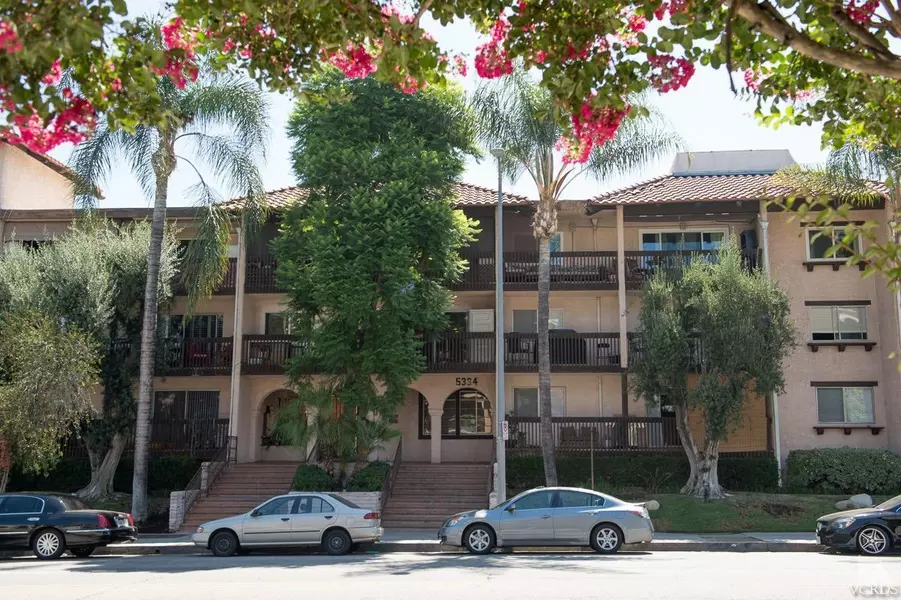 5334 Lindley Avenue #214, Encino, CA 91316