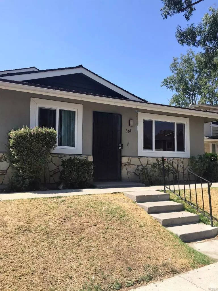 Newbury Park, CA 91320,644 Avenida Del Platino