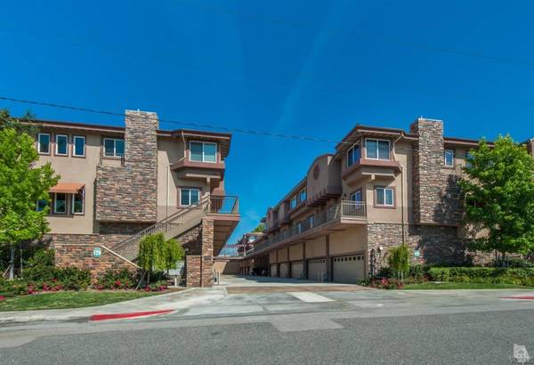 5241 Colodny Drive #405, Agoura Hills, CA 91301