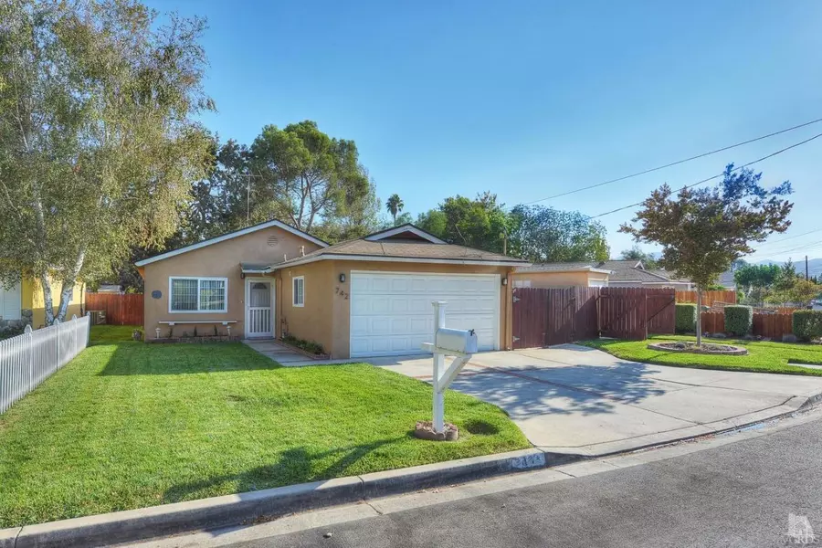 742 Brossard Drive, Thousand Oaks, CA 91360