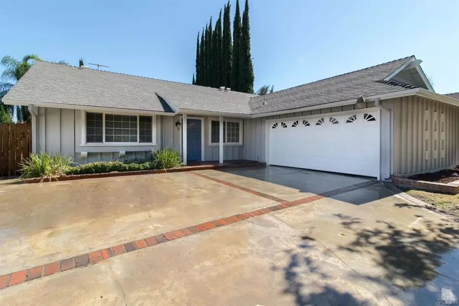 6512 Kenwater Avenue, West Hills, CA 91307