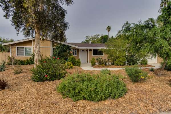 1305 Calle Pimiento, Thousand Oaks, CA 91360