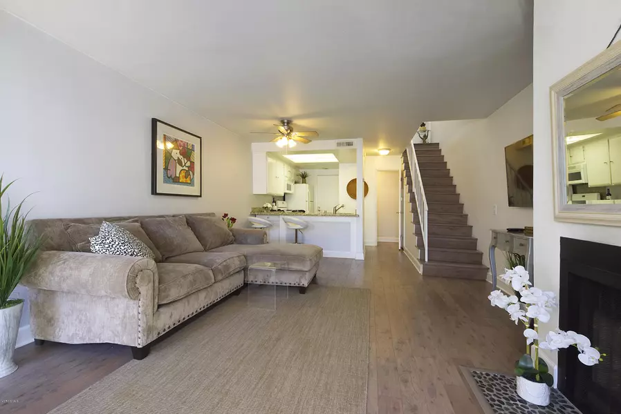 5257 Colodny Drive #5, Agoura Hills, CA 91301