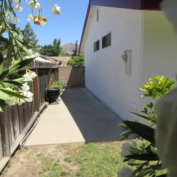 Oak Park, CA 91377,6444 Joshua Street