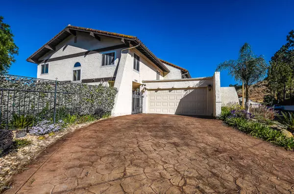 Westlake Village, CA 91361,3246 Meadow Oak Drive