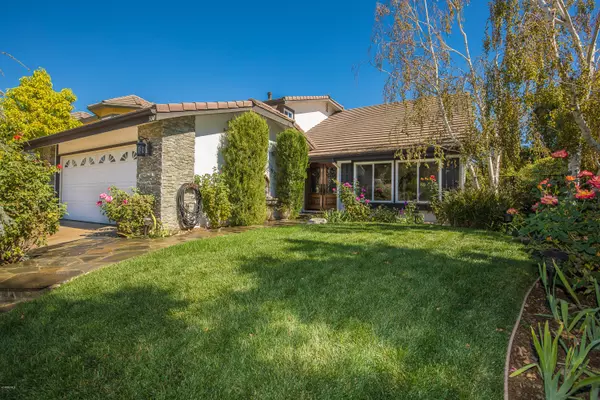 300 Medea Creek Lane, Oak Park, CA 91377