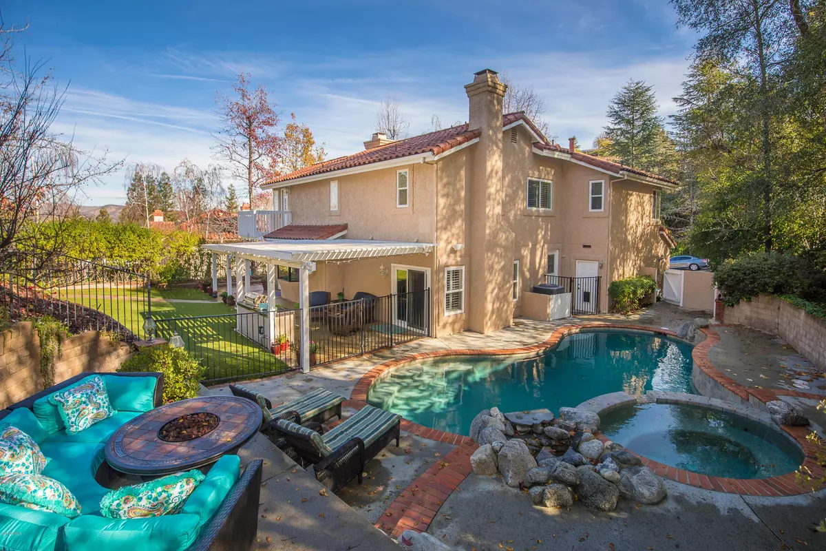 Westlake Village, CA 91361,2063 Glastonbury Road