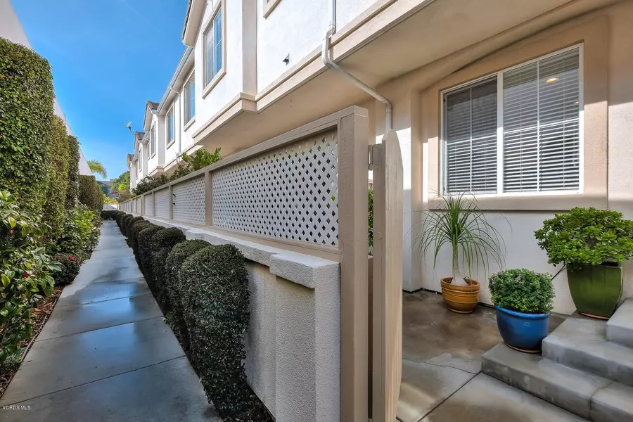 632 Meyer Lane #E, Redondo Beach, CA 90278