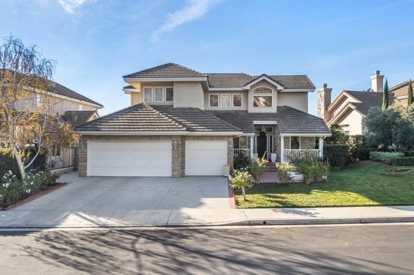 562 Cricketfield Court, Lake Sherwood, CA 91361