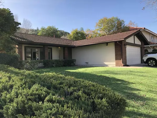 925 Triunfo Canyon Road, Westlake Village, CA 91361