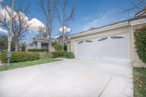 Westlake Village, CA 91362,5771 Tanner Ridge Avenue