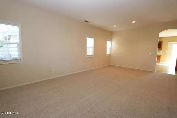 Lancaster, CA 93535,3118 E Avenue K2