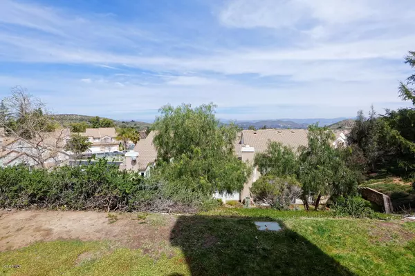 Simi Valley, CA 93065,647 Cardinal Ridge Lane #B