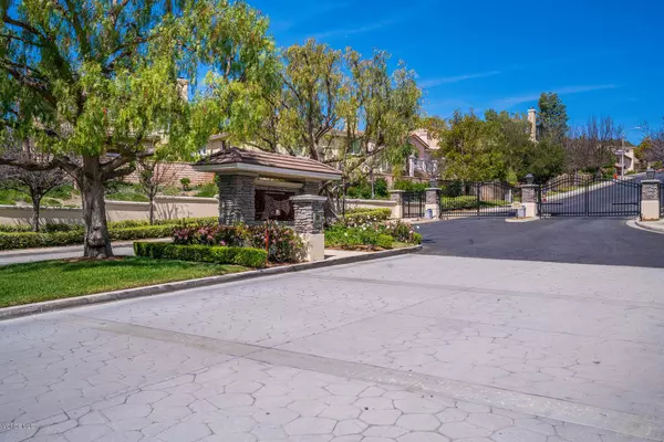 Thousand Oaks, CA 91362,3102 Foxtail Court