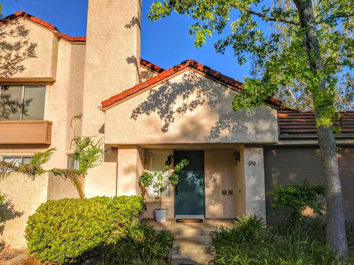 Westlake Village, CA 91362,690 Via Colinas