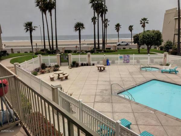 327 E Surfside Drive, Port Hueneme, CA 93041