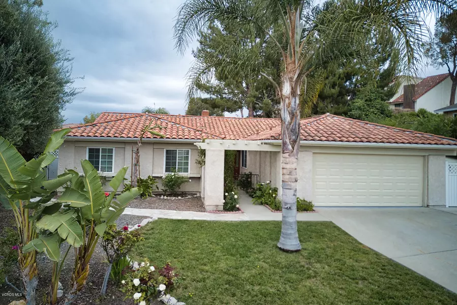 200 Lynn Oaks Avenue, Newbury Park, CA 91320