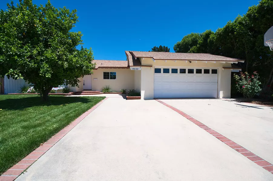 9642 Penfield Avenue, Chatsworth, CA 91311