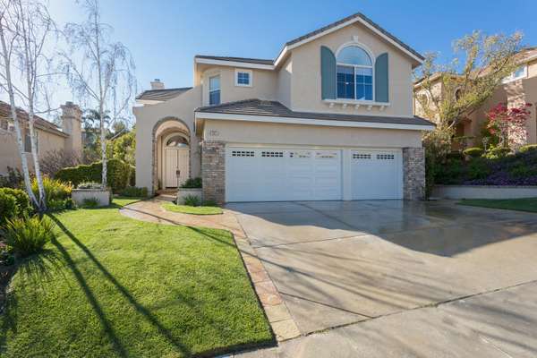 935 Ellesmere Way, Oak Park, CA 91377