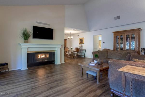 31574 Agoura Road #8, Westlake Village, CA 91361