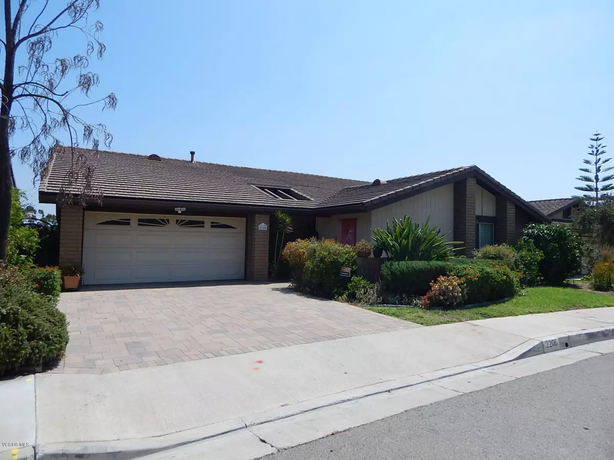 Fullerton, CA 92831,2206 Pinecrest Court