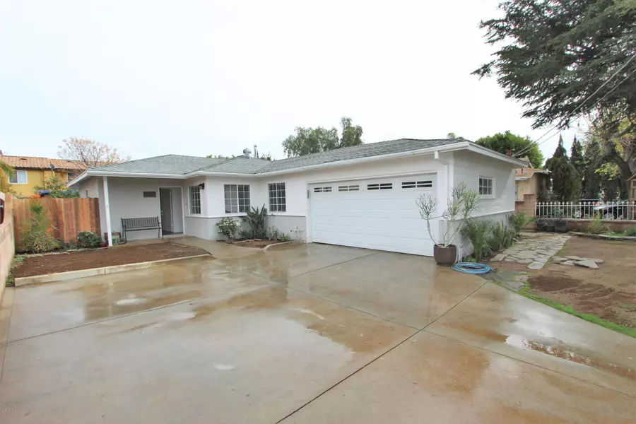 10206 Owensmouth Avenue, Chatsworth, CA 91311