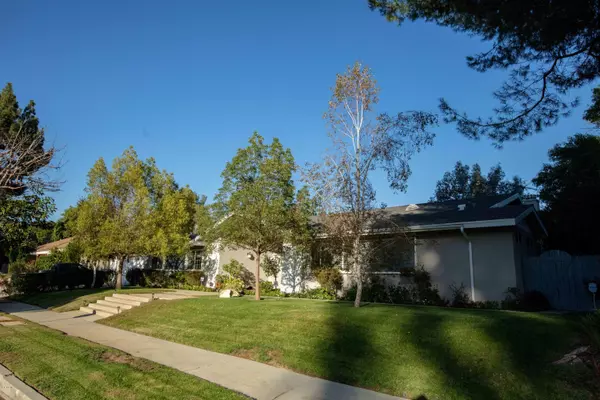 Northridge, CA 91325,9612 Shoshone Avenue