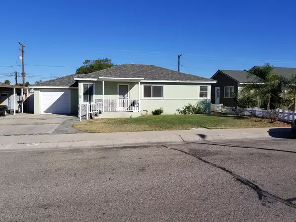 161 W Iris Street,  Oxnard,  CA 93033