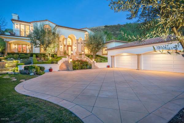 1118 Country Valley Road, Westlake Village, CA 91362