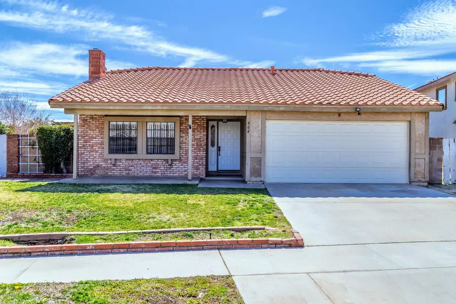 464 Fantasy Street, Palmdale, CA 93551