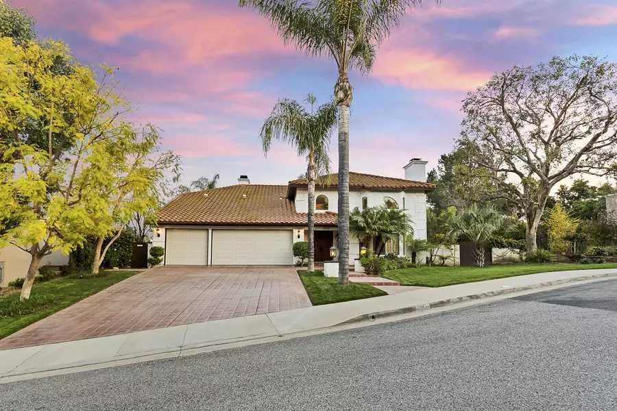 29412 Oakpath Drive, Agoura Hills, CA 91301