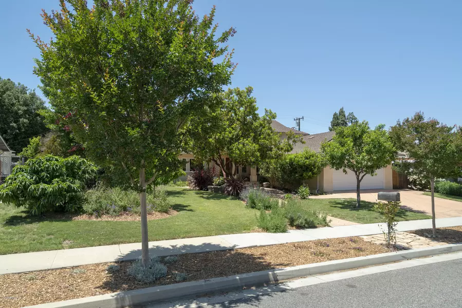 1021 Valley High Avenue, Thousand Oaks, CA 91362