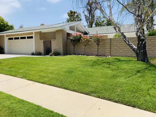 6602 Smoketree Avenue, Oak Park, CA 91377