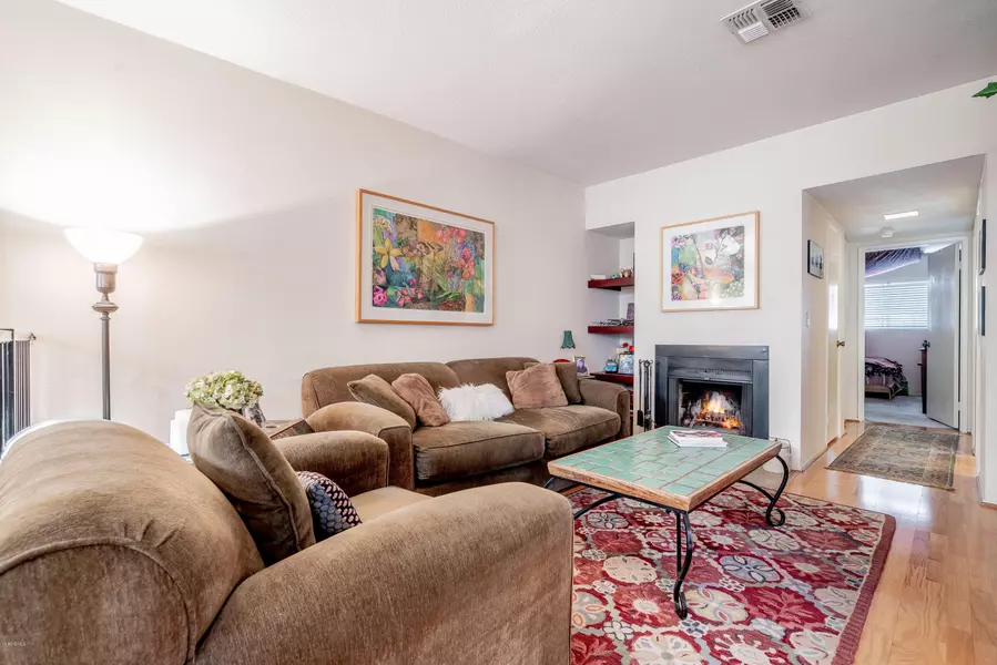 5320 Colodny Drive #5, Agoura Hills, CA 91301