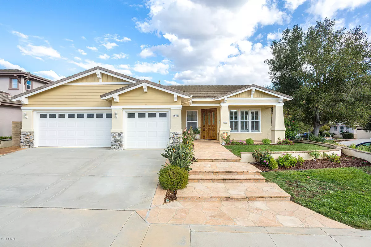 Newbury Park, CA 91320,696 Via Vista