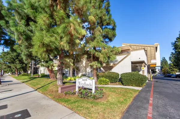 Granada Hills, CA 91344,16235 Devonshire Street #17