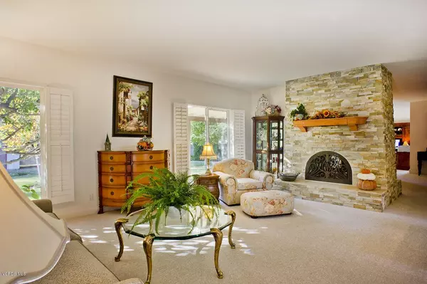 Thousand Oaks, CA 91360,961 Camino Flores