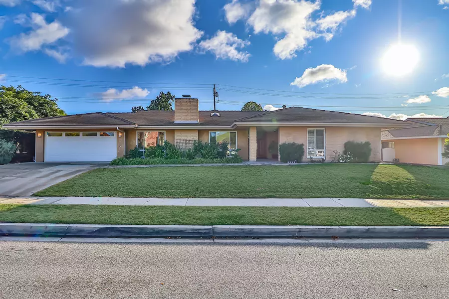 68 W Norman Avenue, Thousand Oaks, CA 91360