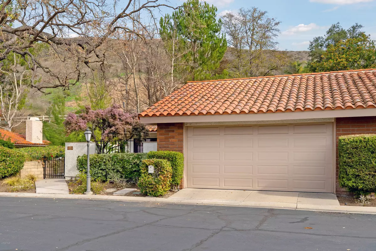 Westlake Village, CA 91362,668 Arroyo Oaks Drive