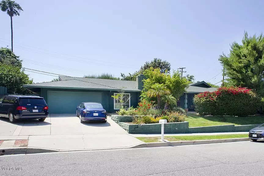 1065 Warwick Avenue, Thousand Oaks, CA 91360