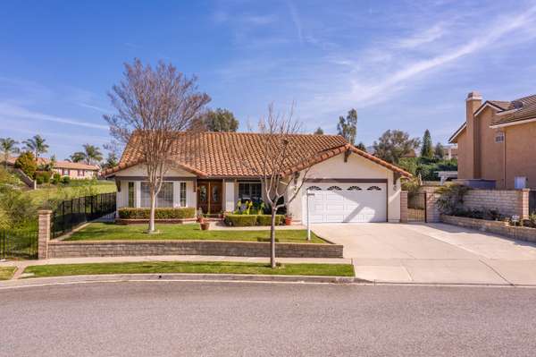 868 Devore Avenue, Simi Valley, CA 93065